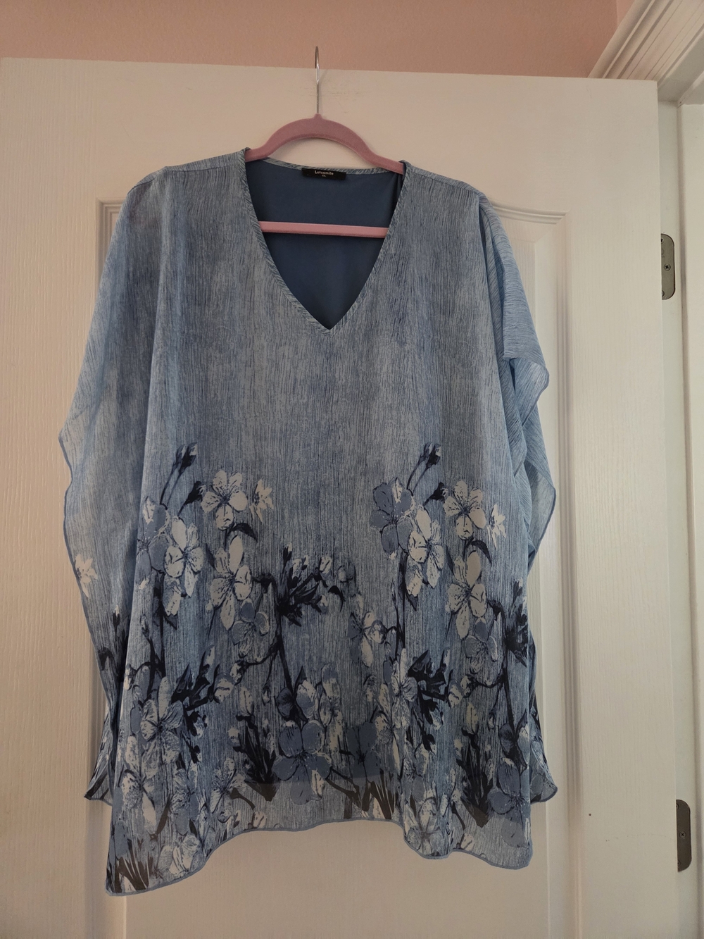 Light Blue Floral V-Neck Tunic Top